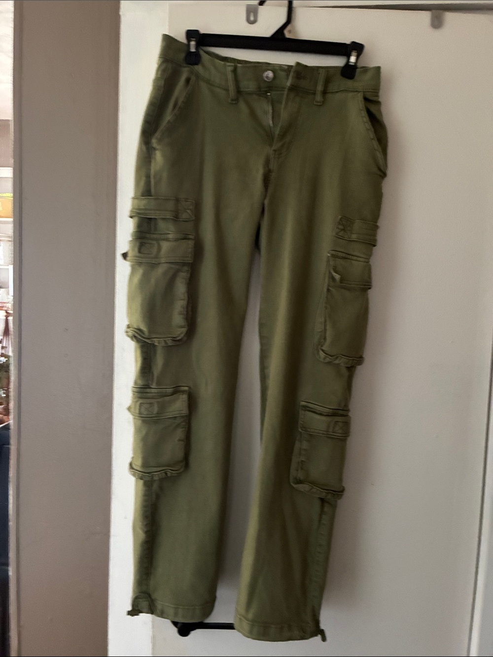 Olive Green Straight-Leg Cargo Jeans